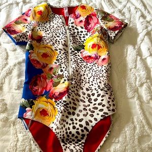Johnny Was neo-preen swim suit size L